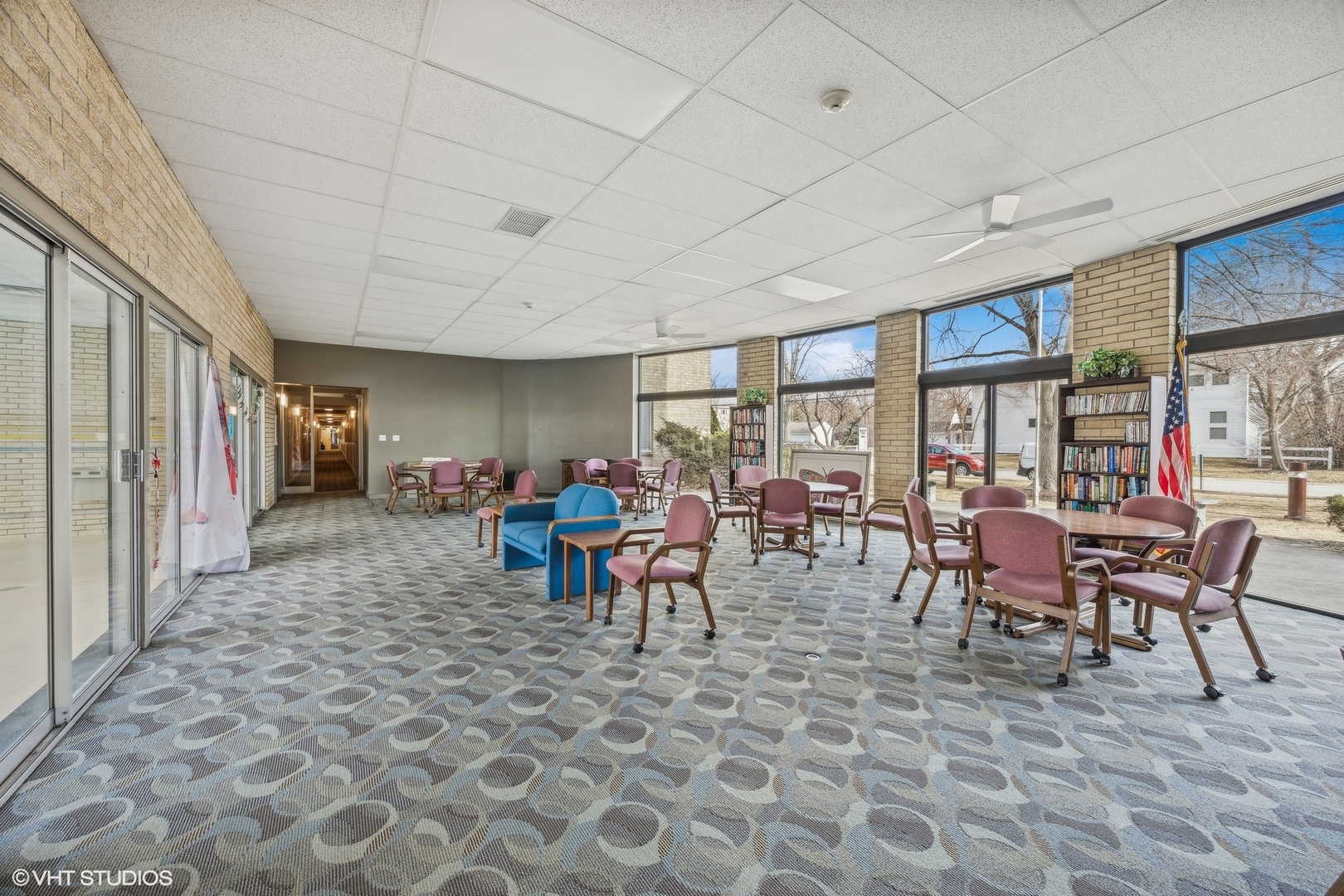 100 West Butterfield Road, Unit 202N Elmhurst, IL 60126 - Photo 22 of 27 Gallery Image 22