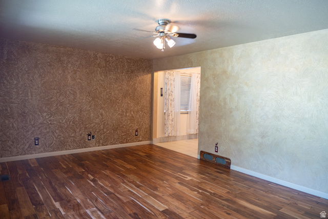 320 South 1100th Street East Springville, UT 84663 - Photo 10 of 52