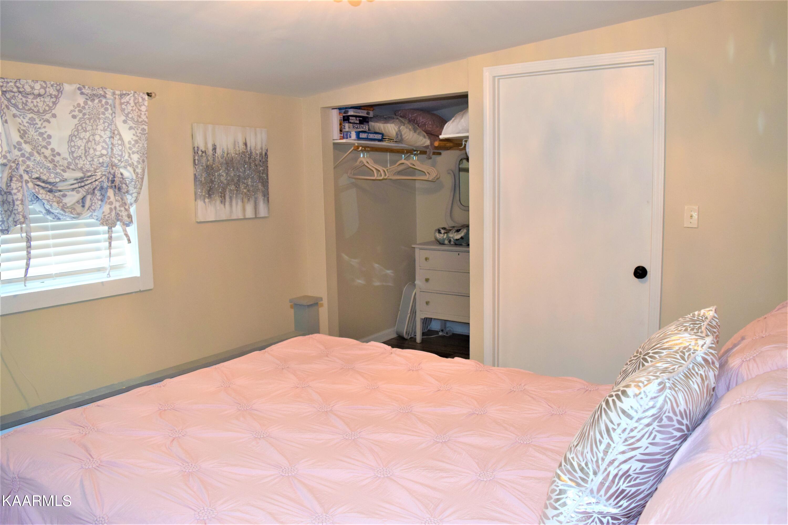 1249 McCarter Hollow Road Sevierville, TN 37862 - Photo 9 of 24 Front Bedroom 2