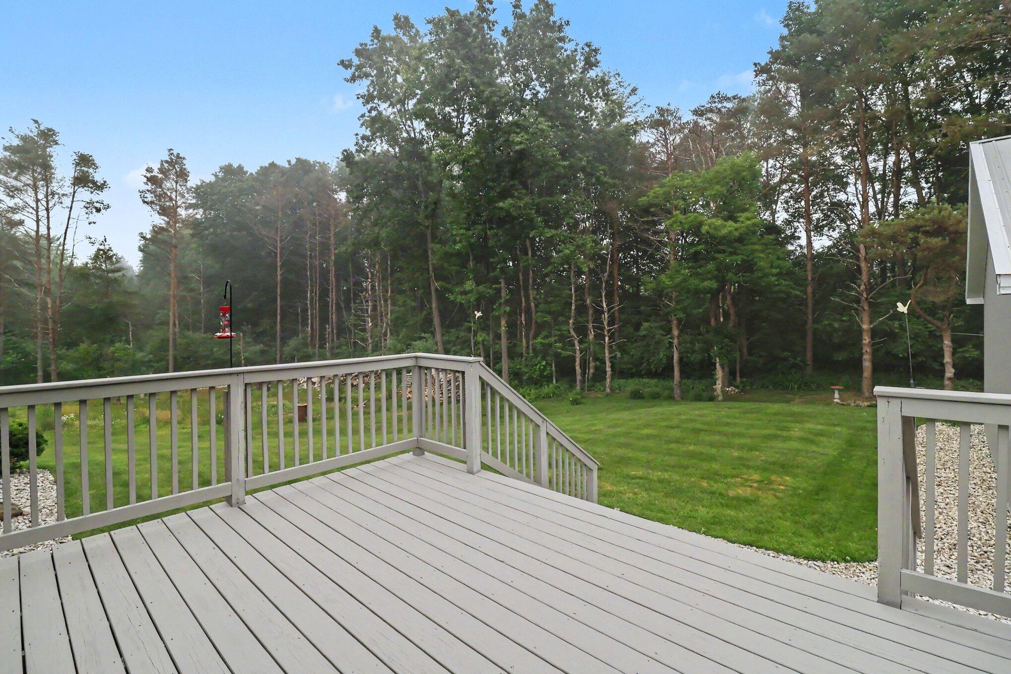 986 West Fox Farm Road Manistee, MI 49660 - Photo 25 of 31 Large Deck