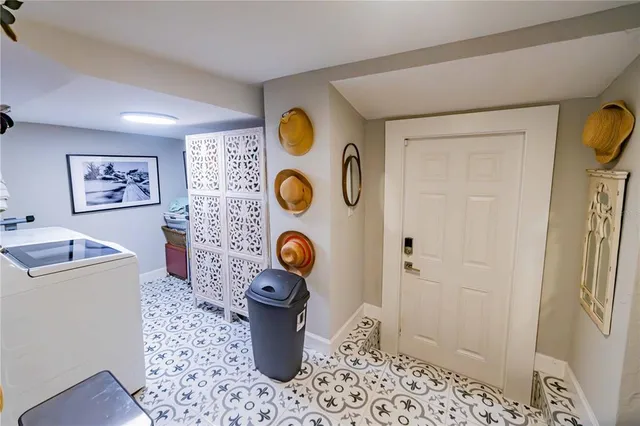 a view of a storage & utility room