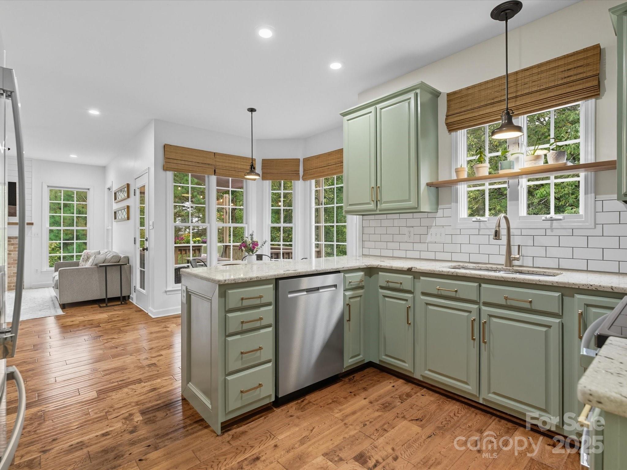 11125 Windgate Court Tega Cay, SC 29708 - Photo 8 of 48