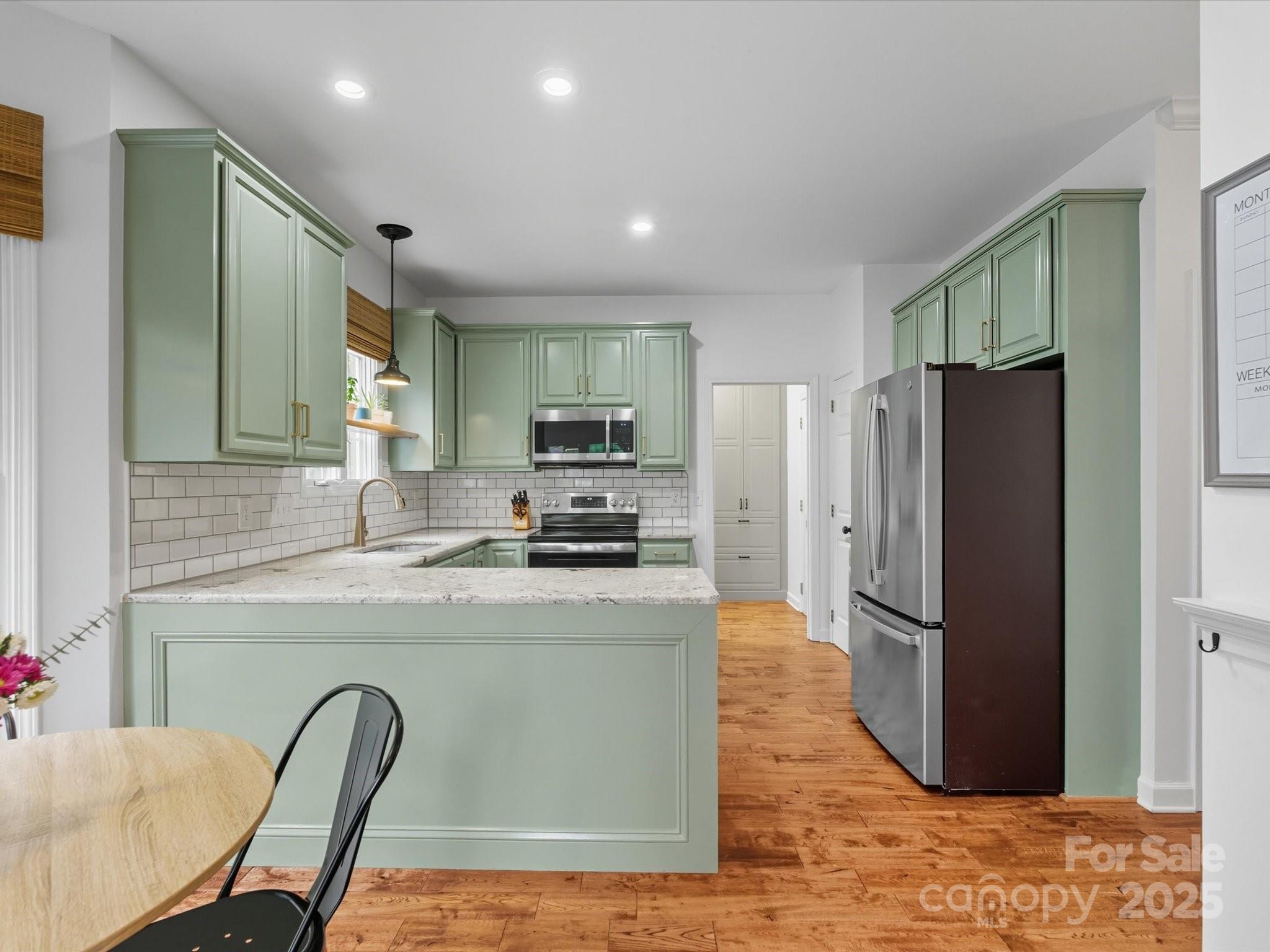 11125 Windgate Court Tega Cay, SC 29708 - Photo 9 of 48