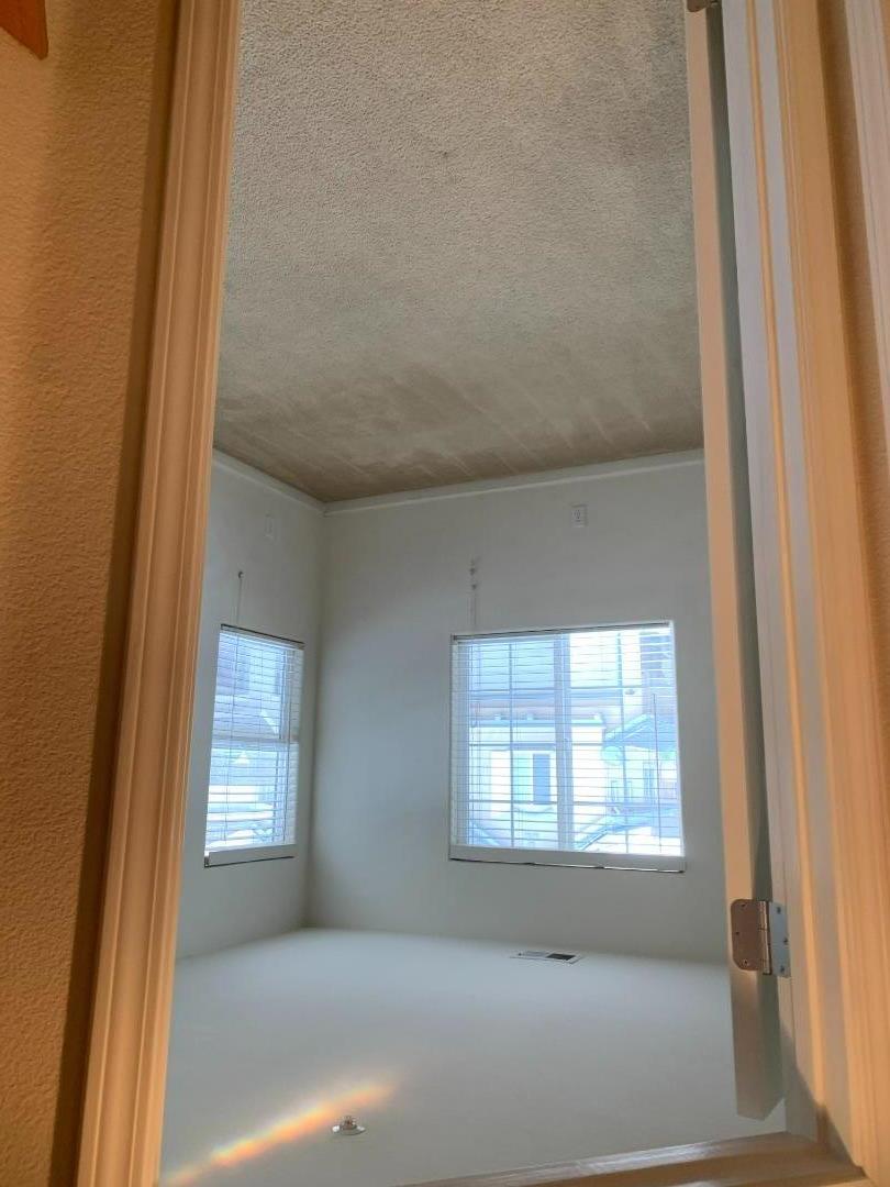 1007 Fitzgerald Street Salinas, CA 93906 - Photo 16 of 22 a view of an empty room with a window