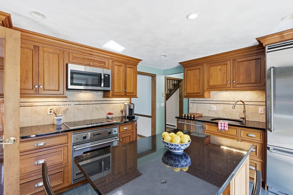 2 Spartan Arrow Road Littleton, MA 01460 - Photo 10 of 41