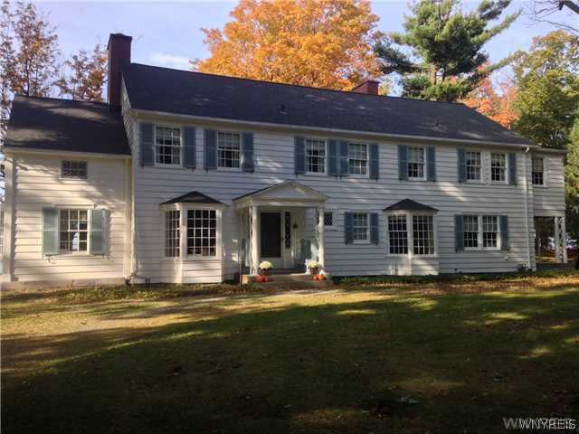 6828 Lake Shore Road Evans, NY 14047 - Photo 1 of 1 Exterior Front