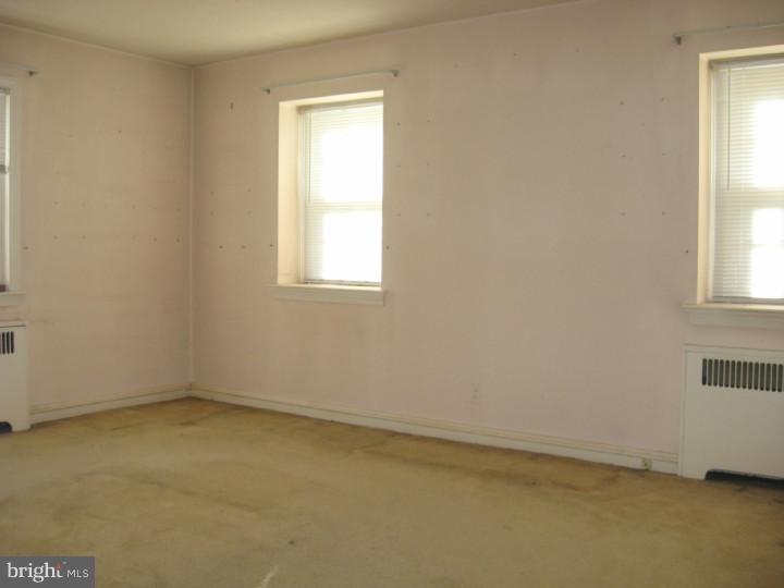 22 Fairfield Road Havertown, PA 19083 - Photo 9 of 12 Bedroom - Main