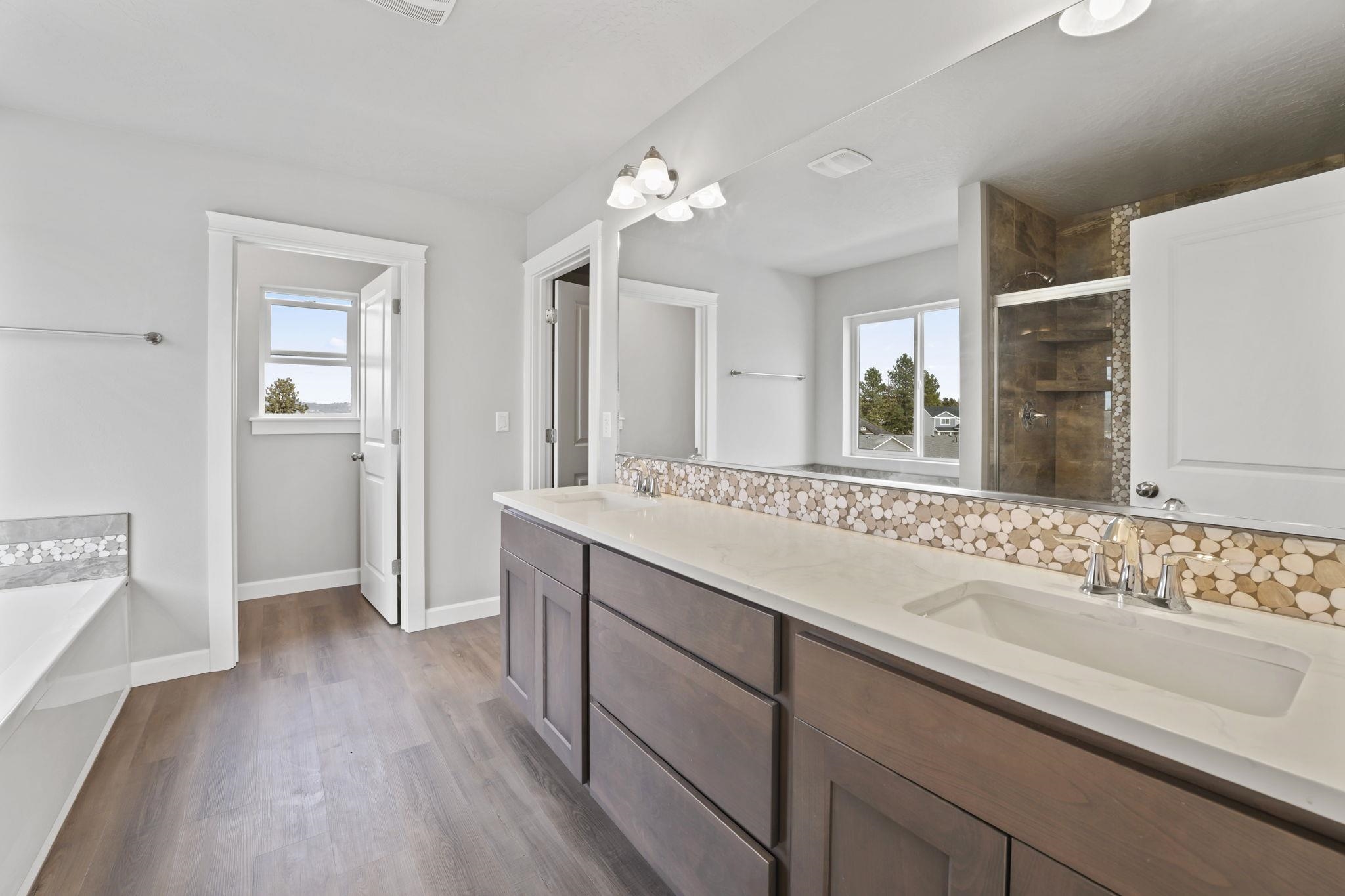 2726 West Howesdale Road Spokane, WA 99208 - Photo 31 of 50
