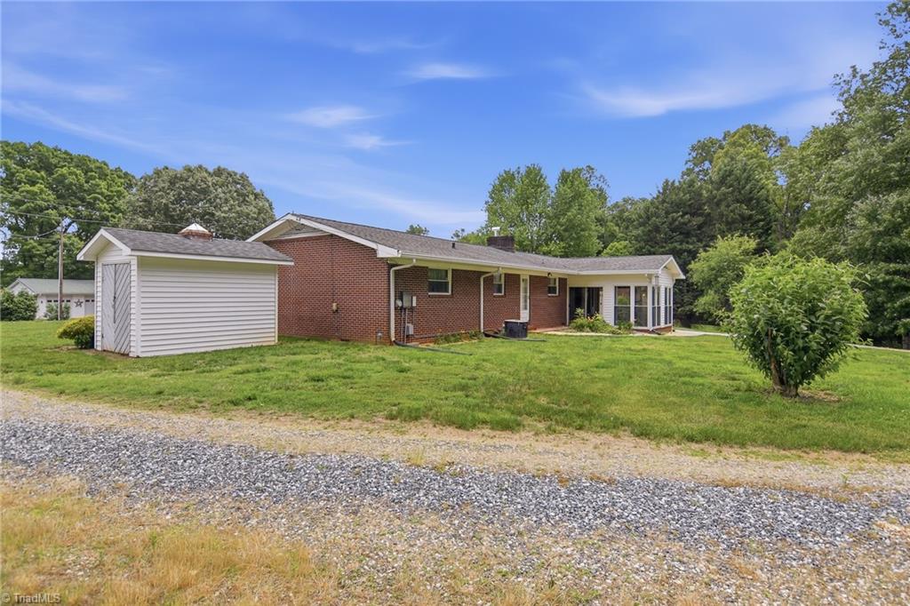 8340 Red Bank Road Germanton, NC 27019 - Photo 6 of 44 Gallery Image 6