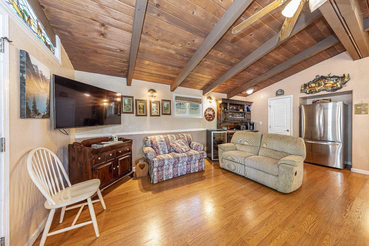 53684 Acorn Road Bass Lake, CA 93604 - Photo 10 of 55 Gallery Image 10