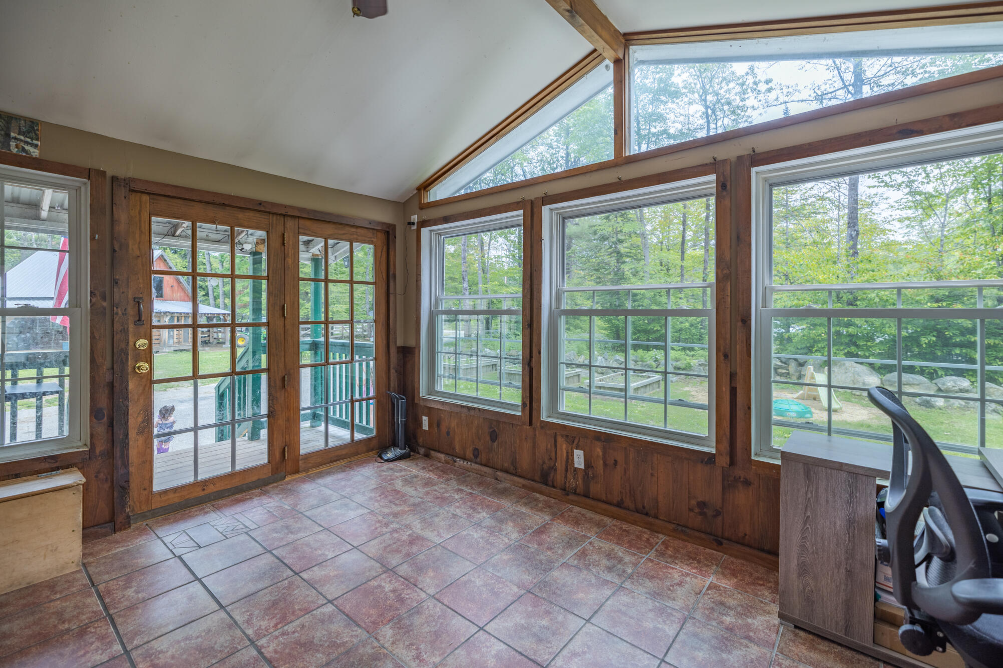 29 River Road West Baldwin, ME 04091 - Photo 5 of 32 6I3A8423-HDR