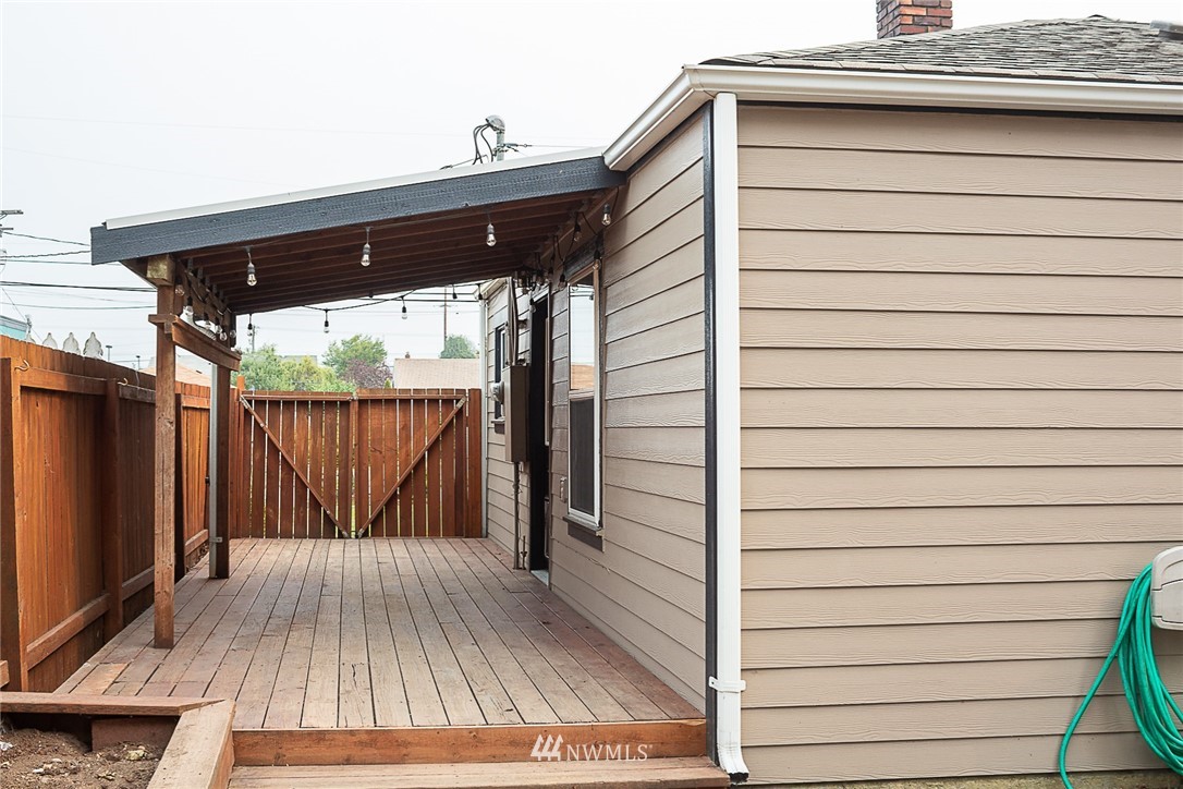 616 South Rochester Street Tacoma, WA 98465 - Photo 16 of 19