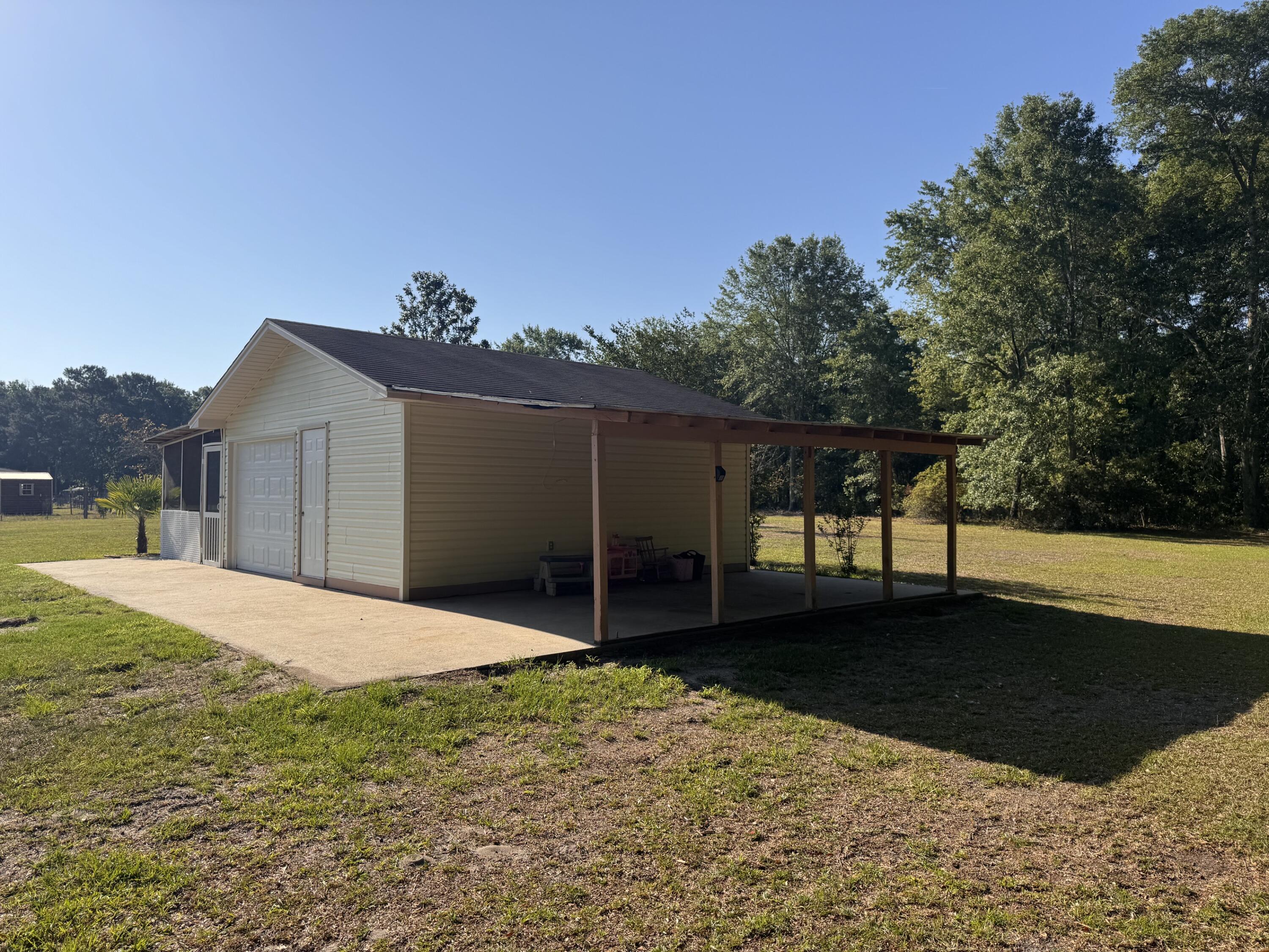 2213 Mahon Road Manning, SC 29102 - Photo 38 of 40