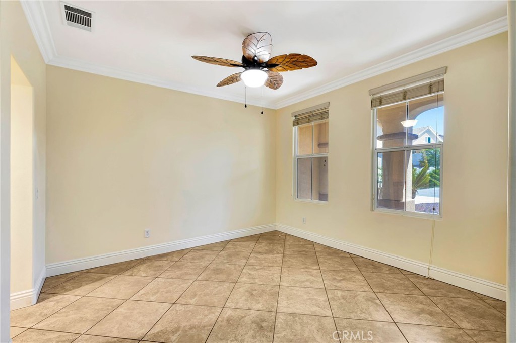 17603 Fan Palm Lane Riverside, CA 92503 - Photo 11 of 53