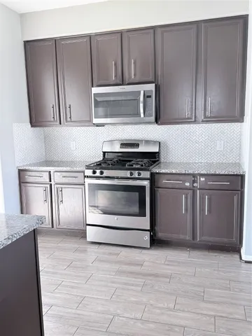 $2,450 | 22518 Hamlet Park Court, Spring, TX 77373