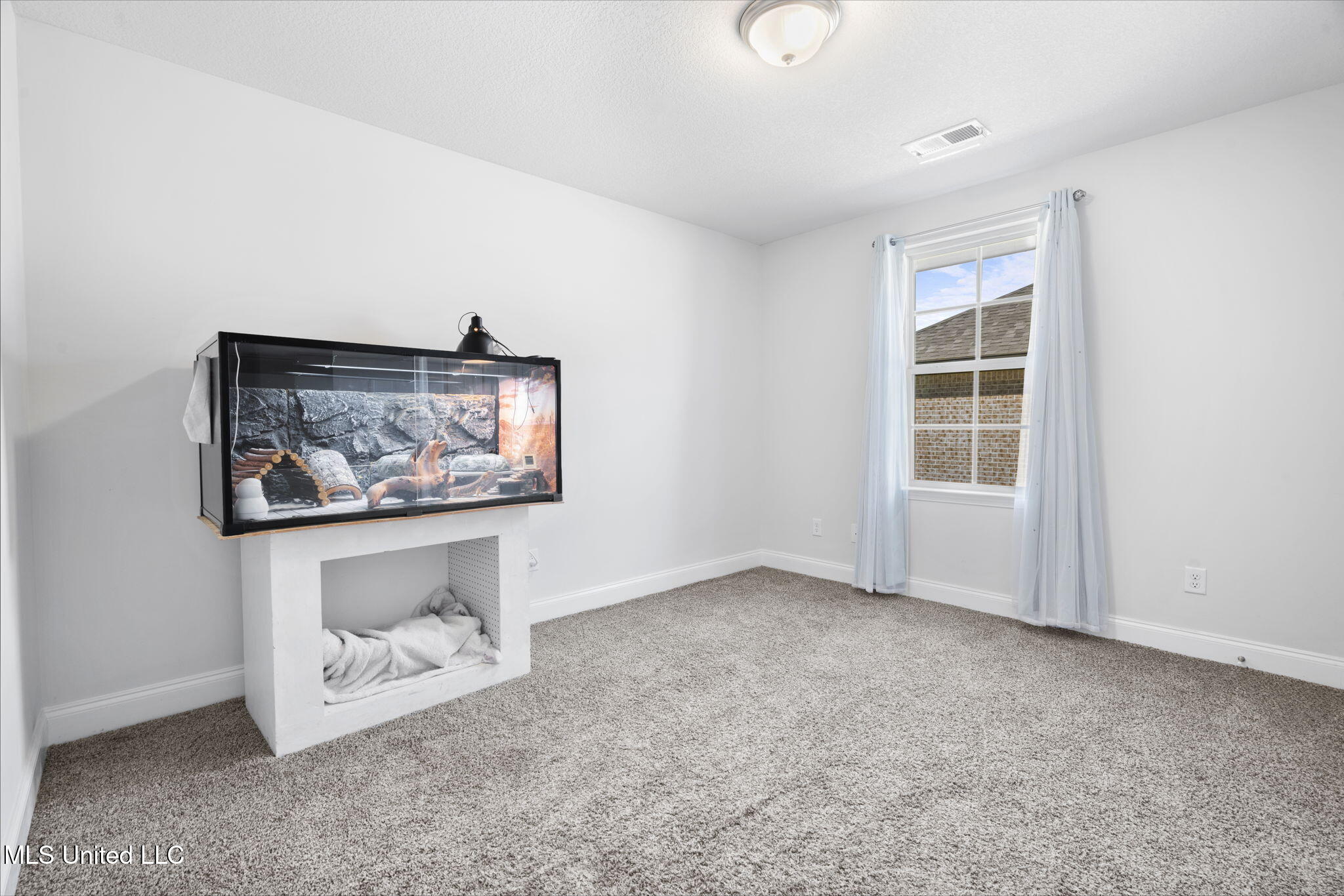 2520 Rutherford Drive Southaven, MS 38672 - Photo 16 of 26 Bedroom 4