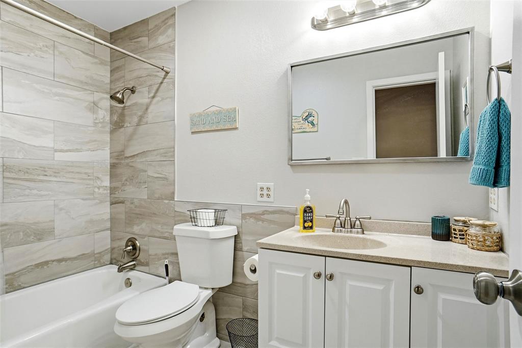 1901 Adams Lane Azle, TX 76020 - Photo 21 of 27 Upstairs ADU