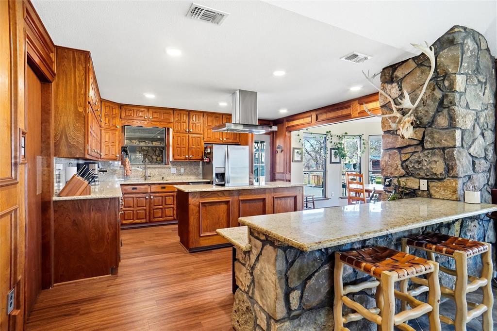 1901 Adams Lane Azle, TX 76020 - Photo 4 of 27