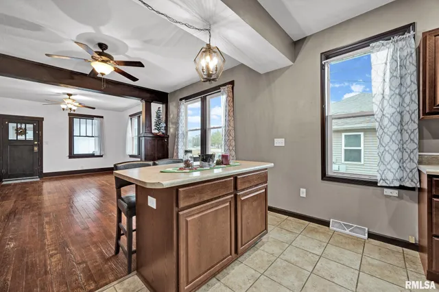 $129,900 | 805 Mary Street, Pekin, IL 61554