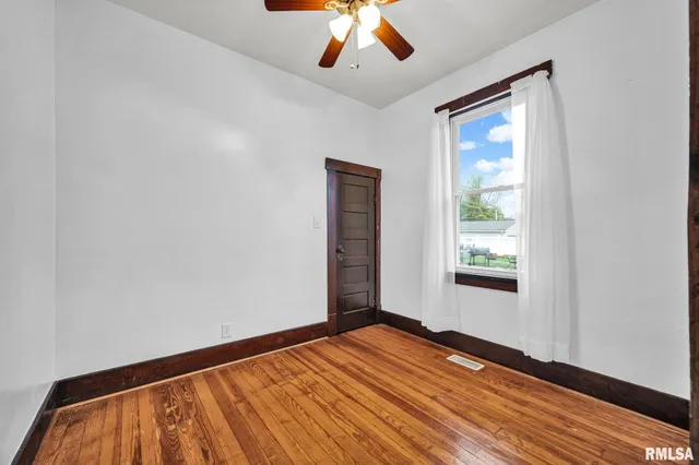 $129,900 | 805 Mary Street, Pekin, IL 61554