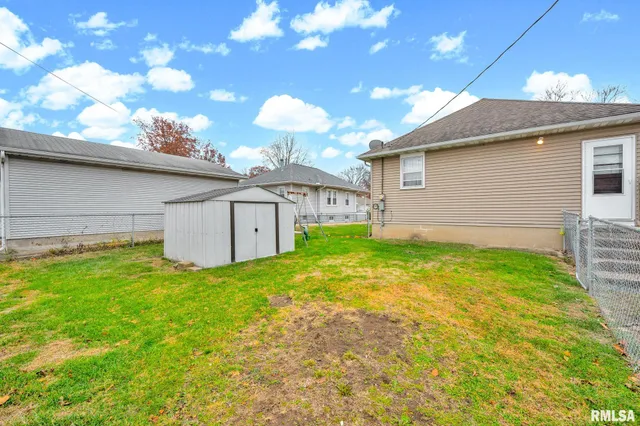 $129,900 | 805 Mary Street, Pekin, IL 61554