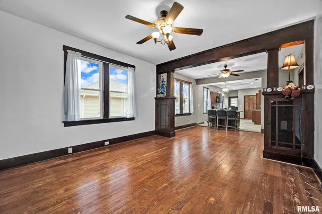 $129,900 | 805 Mary Street, Pekin, IL 61554