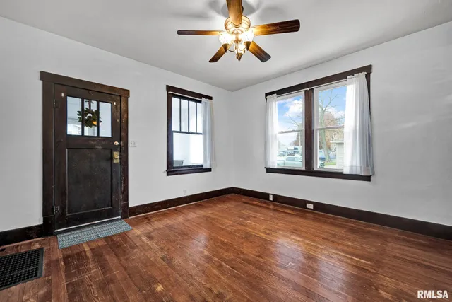 $129,900 | 805 Mary Street, Pekin, IL 61554