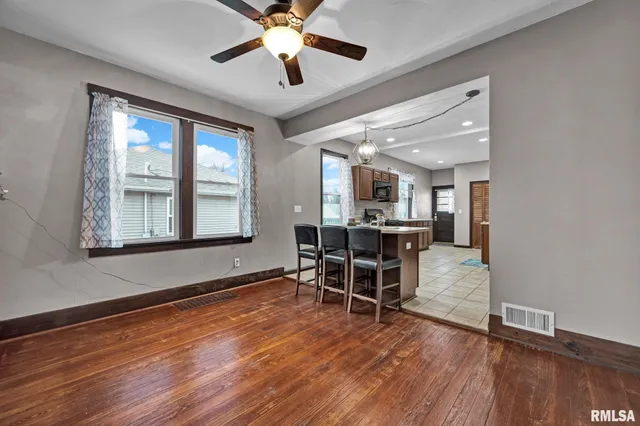 $129,900 | 805 Mary Street, Pekin, IL 61554