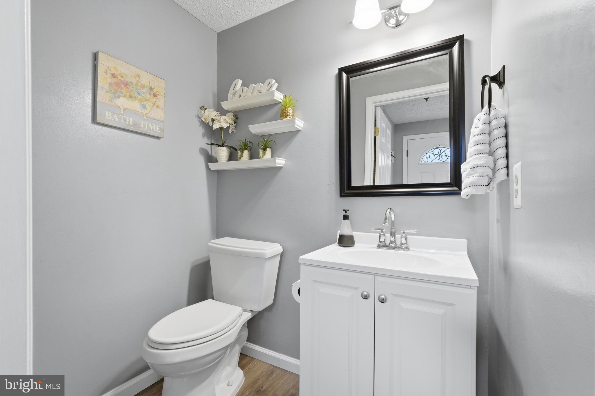 10504 Apple Ridge Road Gaithersburg, MD 20886 - Photo 7 of 33