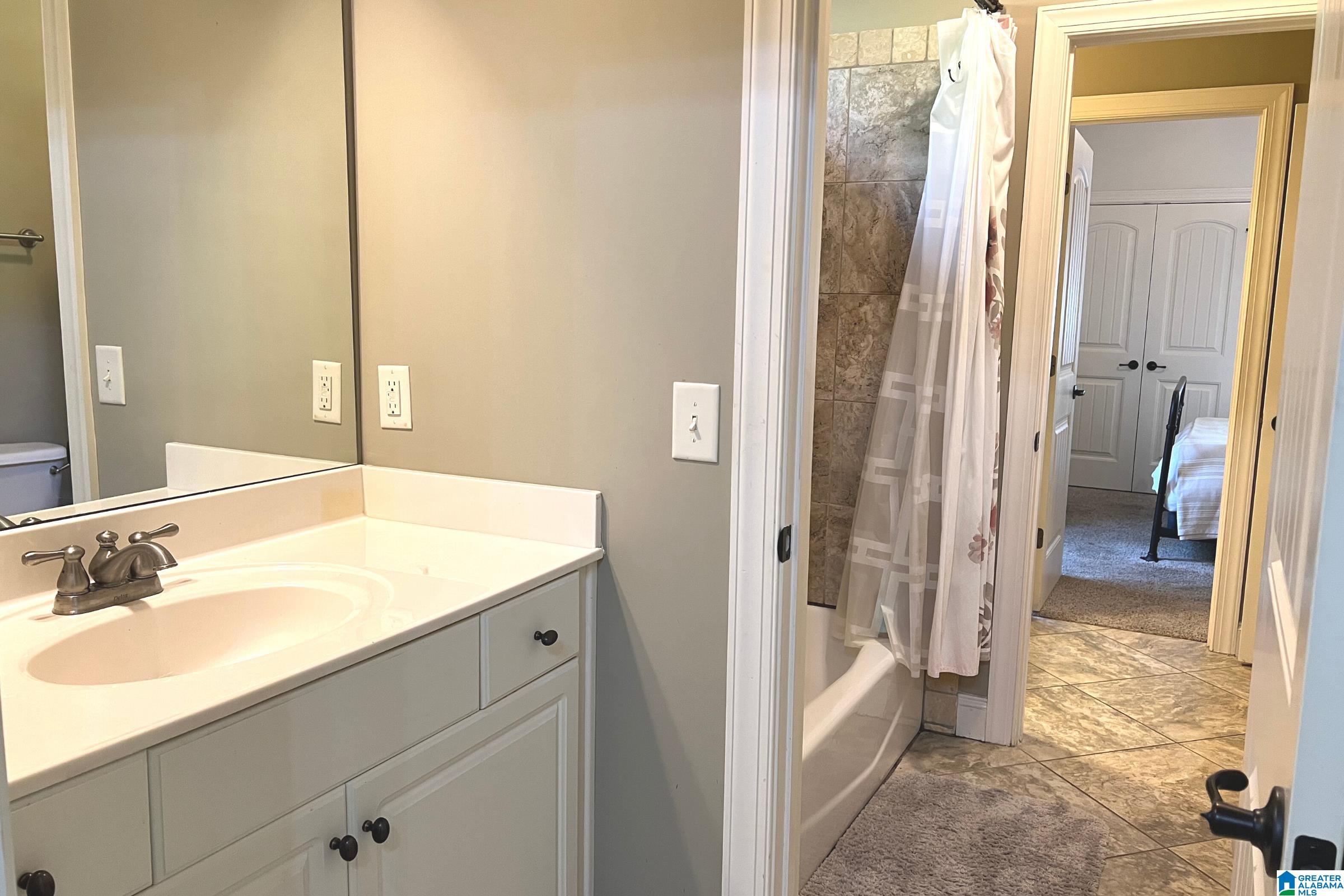 227 Kenniston Dale Pelham, AL 35124 - Photo 33 of 39