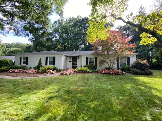 800 Archer Road Winston-Salem, NC 27106 - Photo 2 of 32 Brick front porch with awning