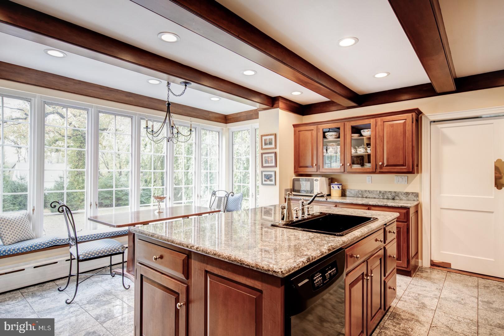735 County Line Road Villanova, PA 19085 - Photo 28 of 81 Kitchen