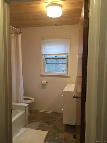 $2,300 | 136 School Street, Narrowsburg, NY 12764