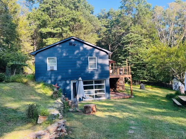 $2,300 | 136 School Street, Narrowsburg, NY 12764