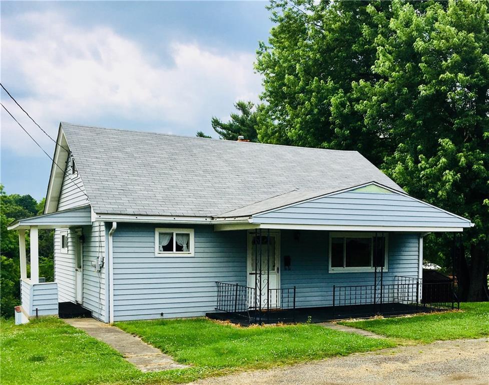 2 Ramsey Way Rochester, PA 15074 - Photo 2 of 19