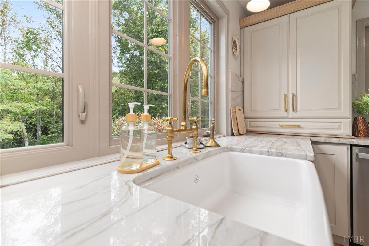 181 Mobley Mountain Road Amherst, VA 24521 - Photo 25 of 98