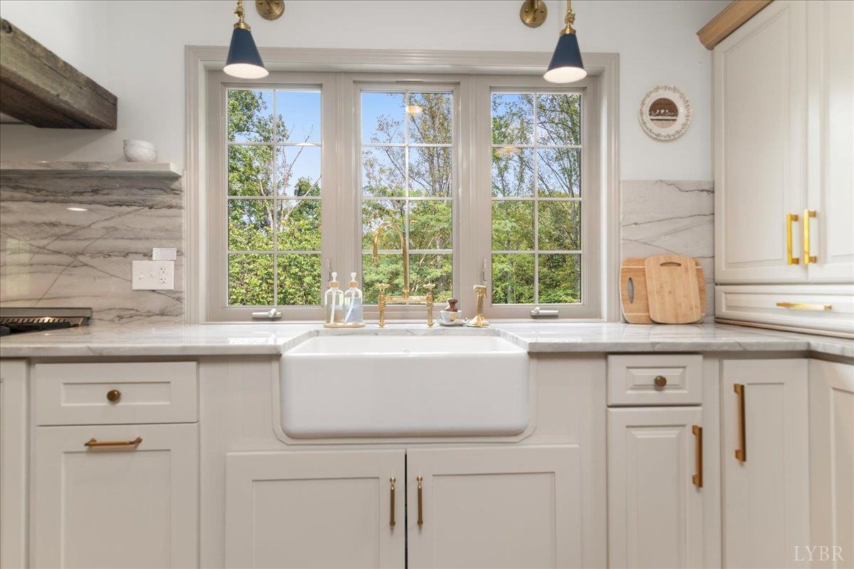 181 Mobley Mountain Road Amherst, VA 24521 - Photo 26 of 98