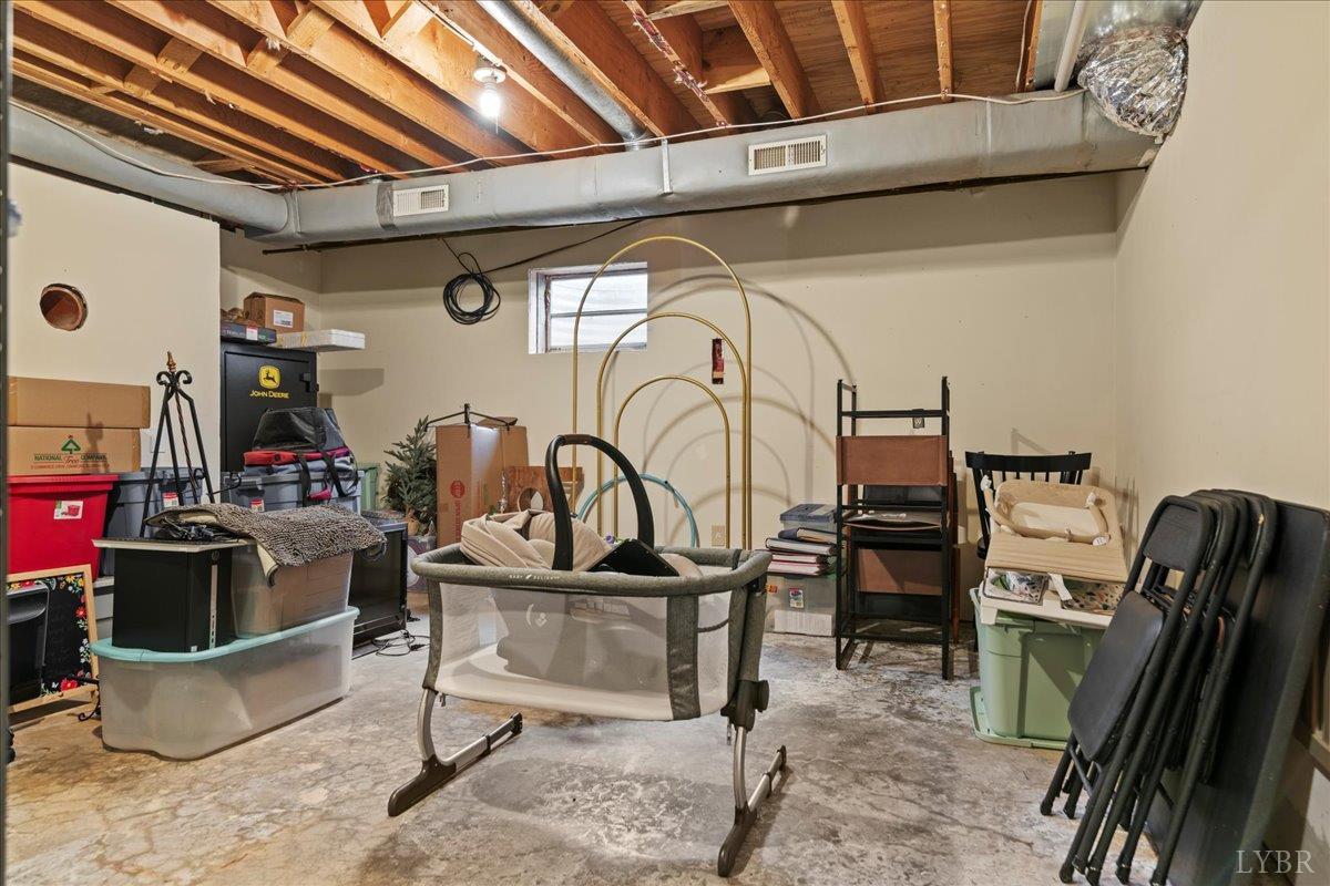 181 Mobley Mountain Road Amherst, VA 24521 - Photo 75 of 98 a view of a room with gym equipment