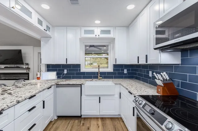 $459,900 | 304 Hosea Forrest Road, Huntington, TX 75949