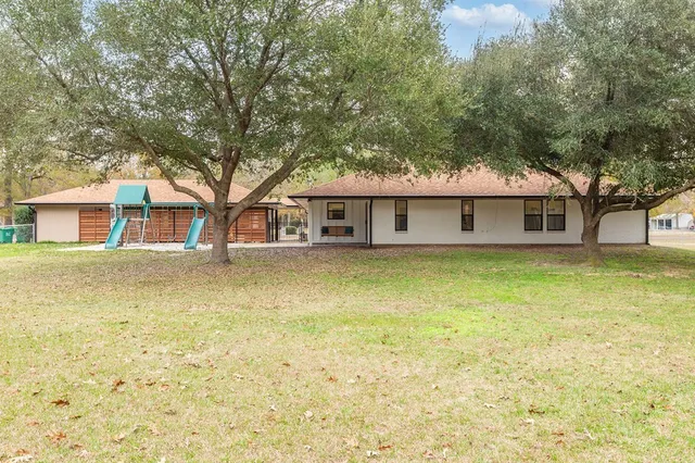 $459,900 | 304 Hosea Forrest Road, Huntington, TX 75949