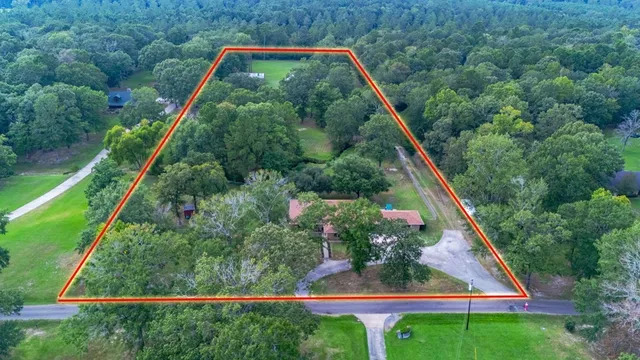 $459,900 | 304 Hosea Forrest Road, Huntington, TX 75949