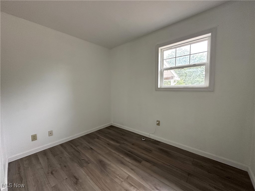 3000 Parkman Road Northwest Warren, OH 44485 - Photo 11 of 26