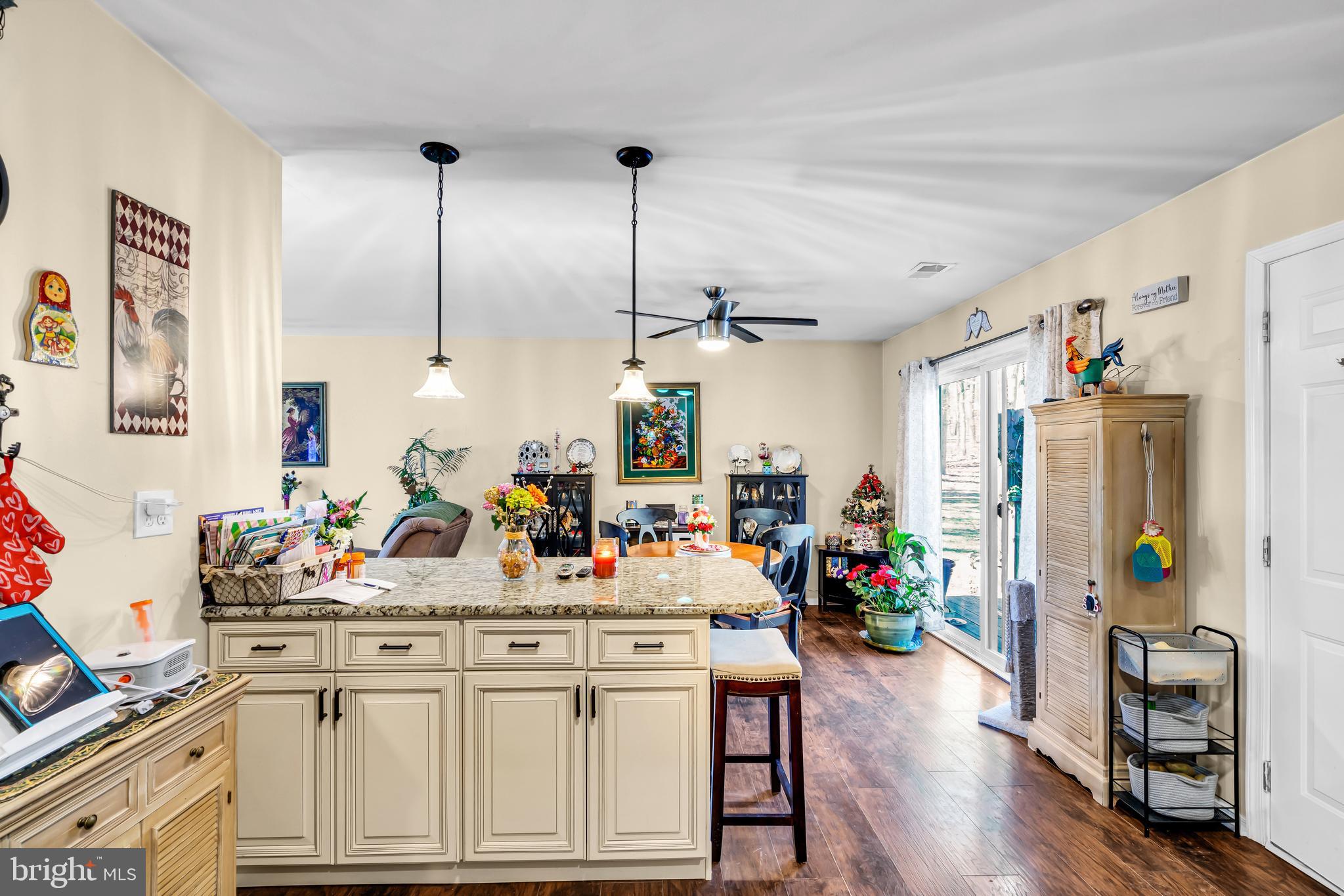 13 Robin Road Howell, NJ 07731 - Photo 23 of 52