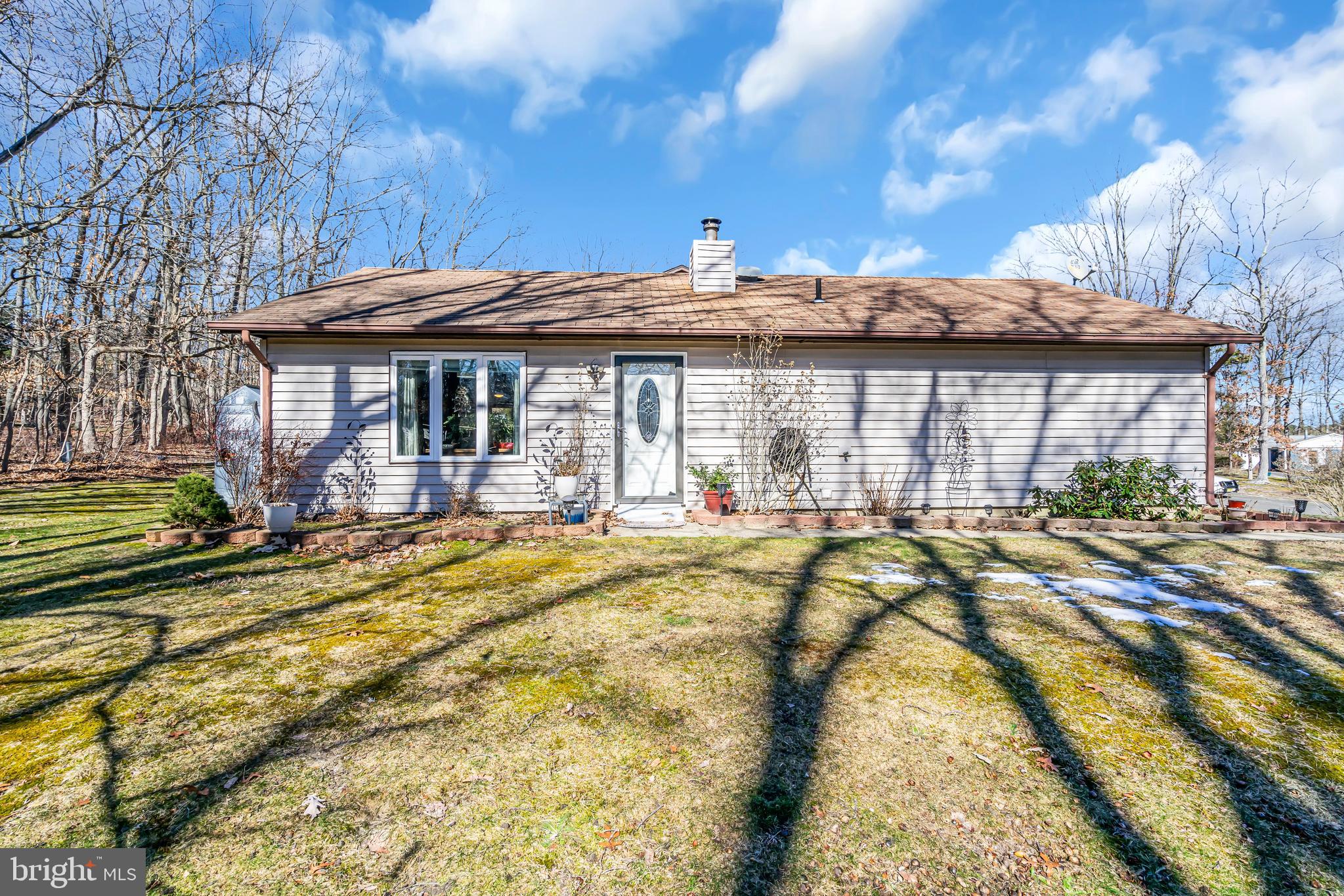 13 Robin Road Howell, NJ 07731 - Photo 45 of 52