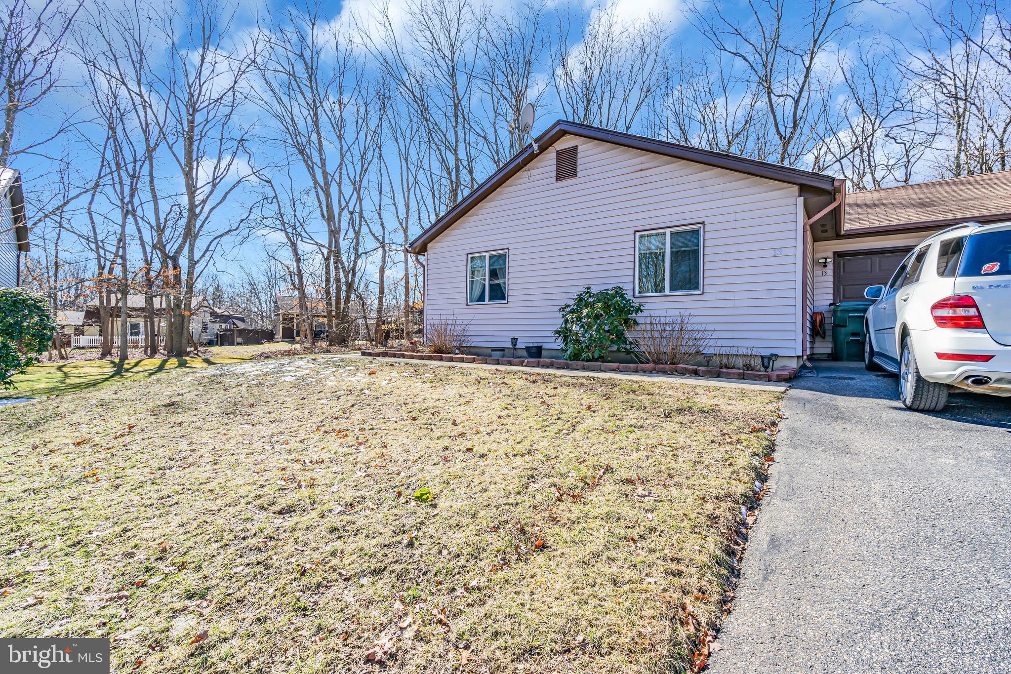 13 Robin Road Howell, NJ 07731 - Photo 52 of 52