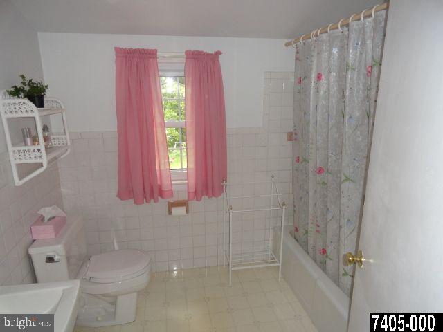 90 Rosedale Drive Manchester, PA 17345 - Photo 18 of 21 Gallery Image 18