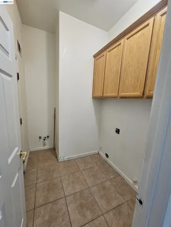 $479,000 | 537 Bonanza Drive, Newman, CA 95360