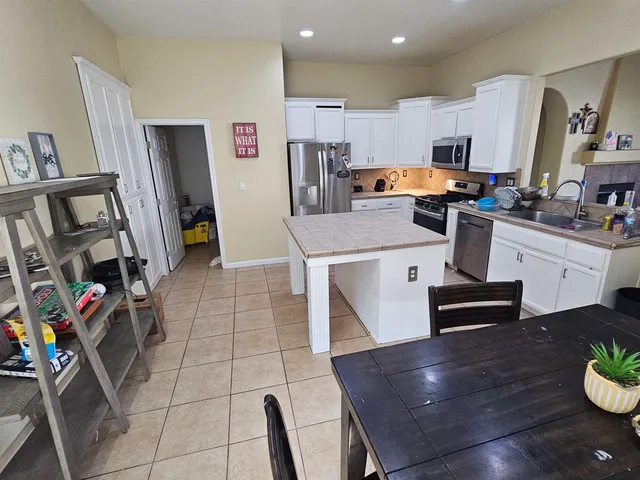 $490,000 | 537 Bonanza Drive, Newman, CA 95360