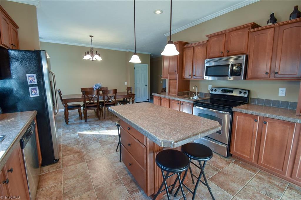 921 Mack Road Asheboro, NC 27205 - Photo 4 of 19 Gallery Image 4