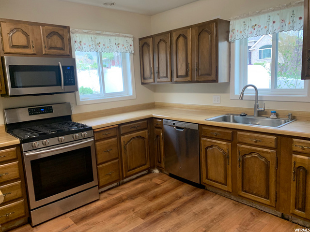 561 900 North Bountiful, UT 84010 - Photo 6 of 20